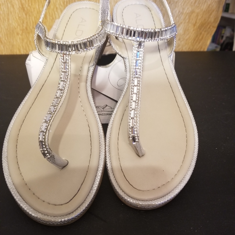 Aldo-Toe Thong Rhinestone Bling  Sandal - size 9